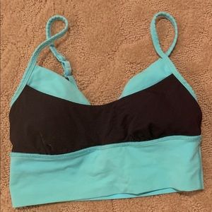 lululemon sports bra